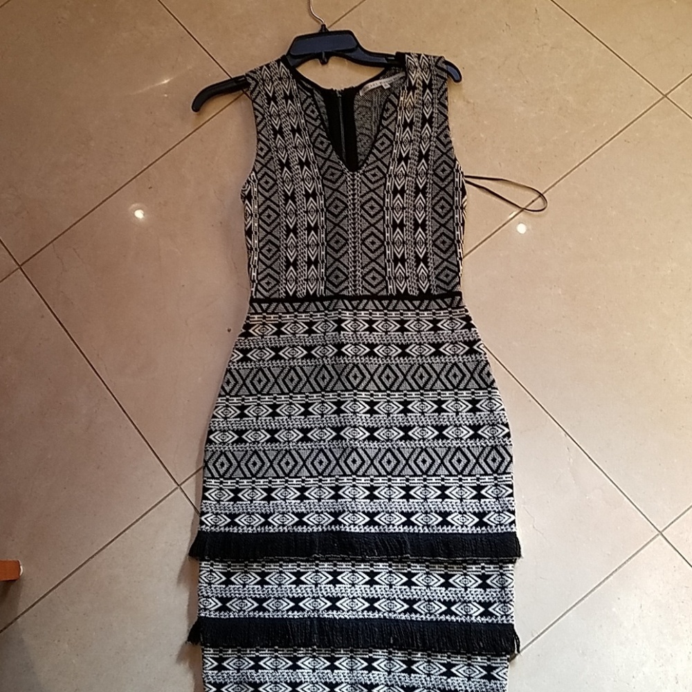 Sexy double-knit Rachel Roy med dress